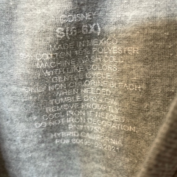 DISNEY FROZEN UGC Girls Size 6 graphic character shirt Short Sleeve Elsa Anna - Picture 4 of 10